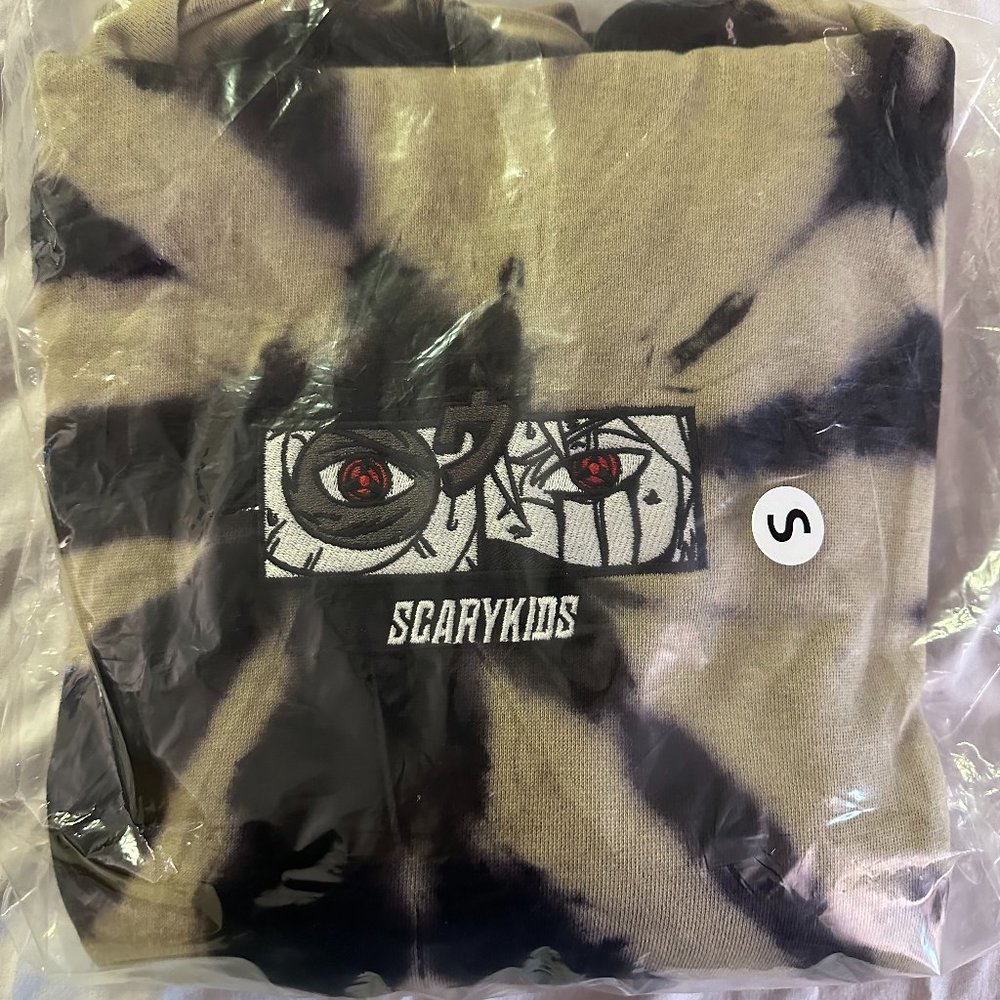 Scary Kids / Gnardo - Naruto - Kakashi Obito Embroidered Hoodie Size Small